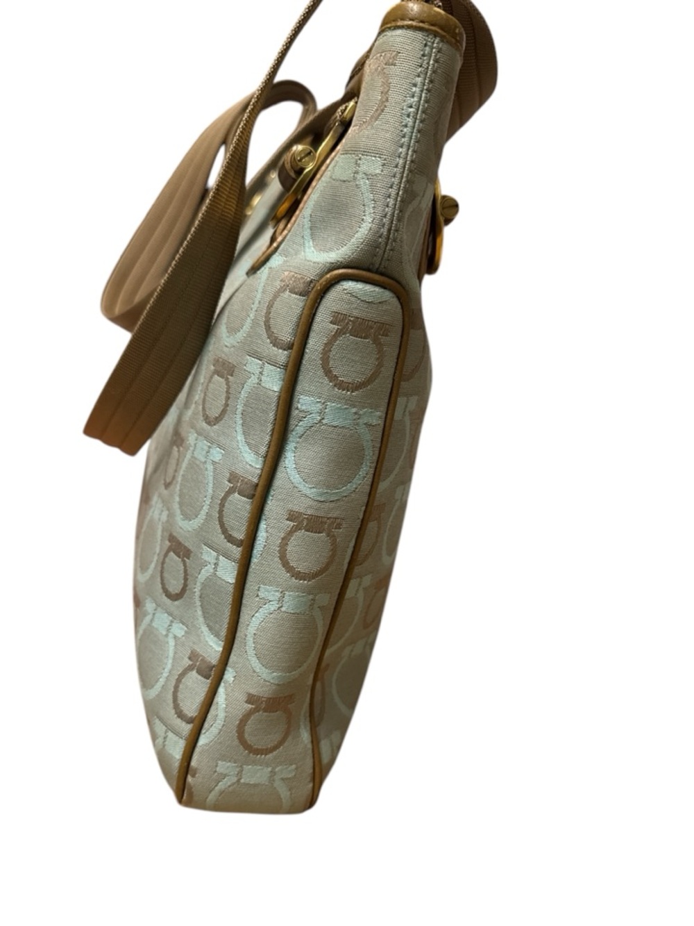 Salvatore Ferragamo Mint & Tan Gancini Logo Tote with COA - Picture 8 of 11